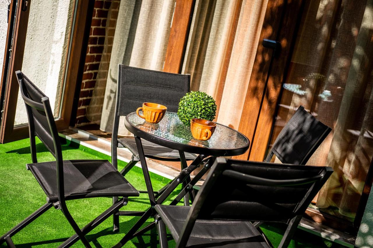 Sofia Rococo Life Apartments Luaran gambar